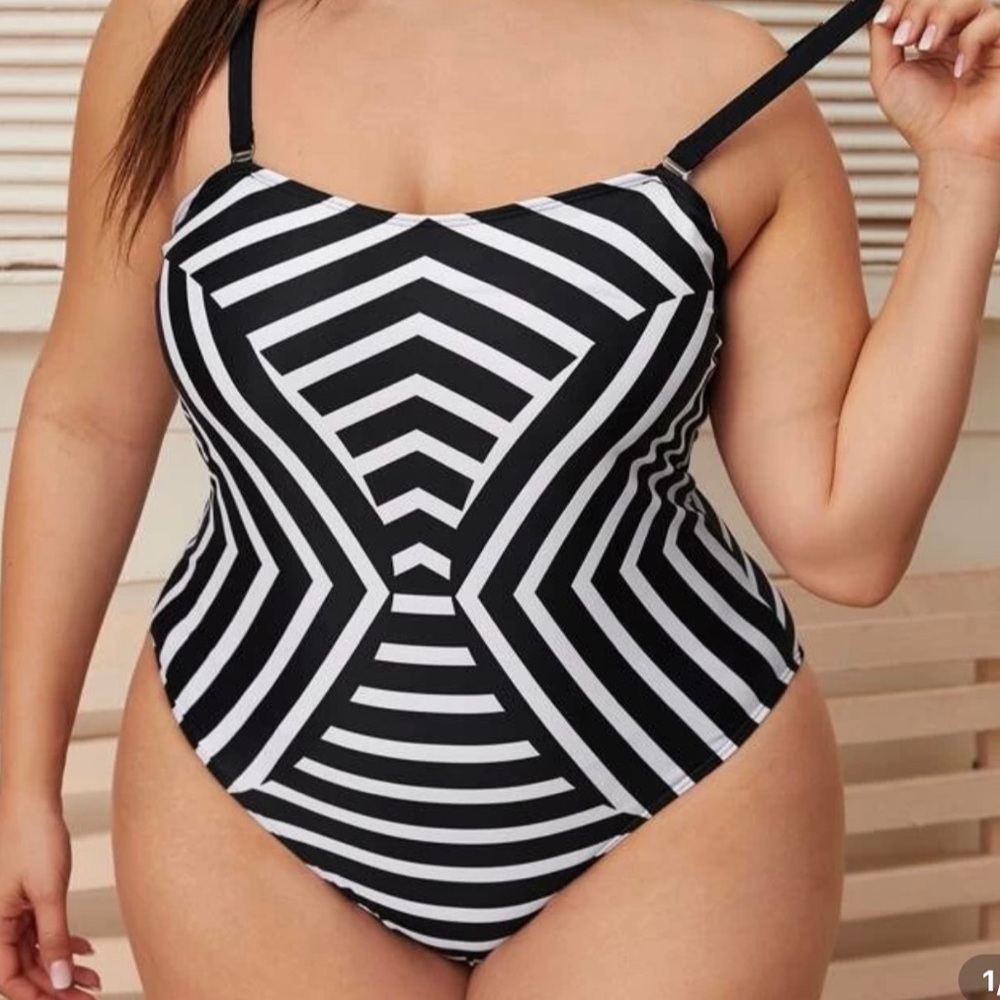 One piece swimsuit by SHEIN